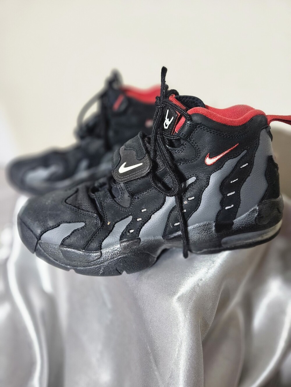 Nike Air DT Max '96 "Falcons" sneakers Size 10